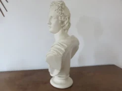 Buste en plâtre