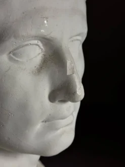Buste en plâtre de l'empereur Auguste