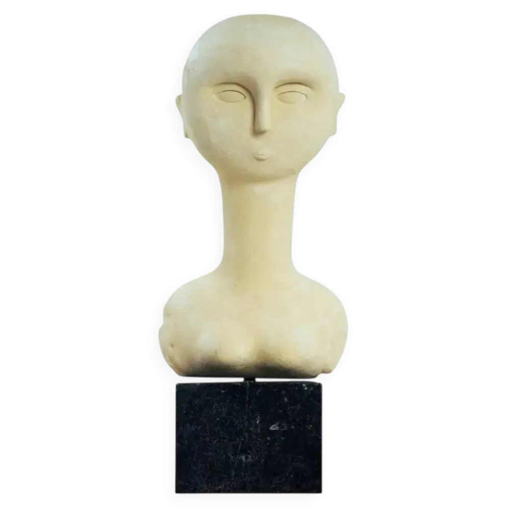 Buste moderniste de femme en grès