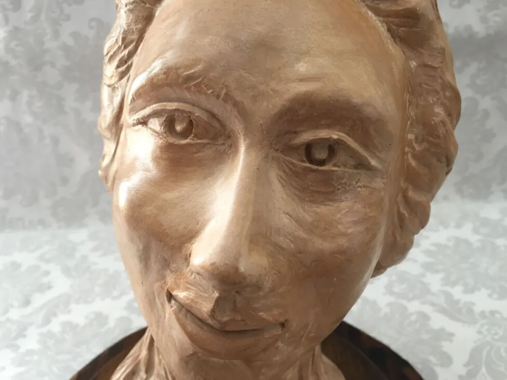 Buste sculpture en terre crue d'atelier visage de femme art design 1950