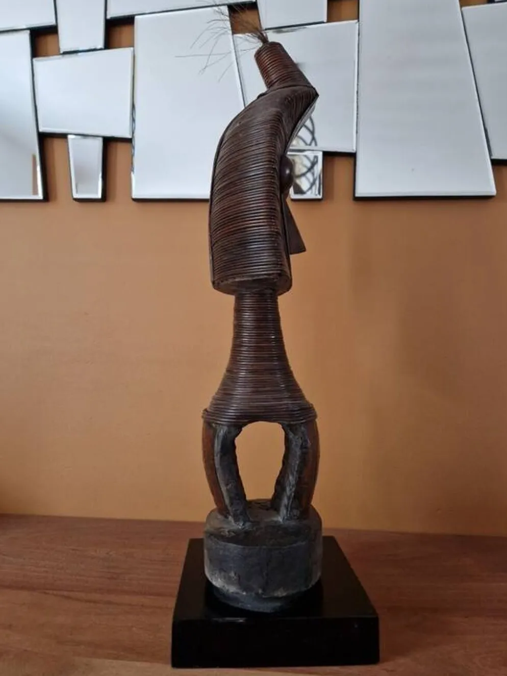 Bwété, figure de gardien reliquaire - Kota Mahongwé, Gabon - bois et cuivre