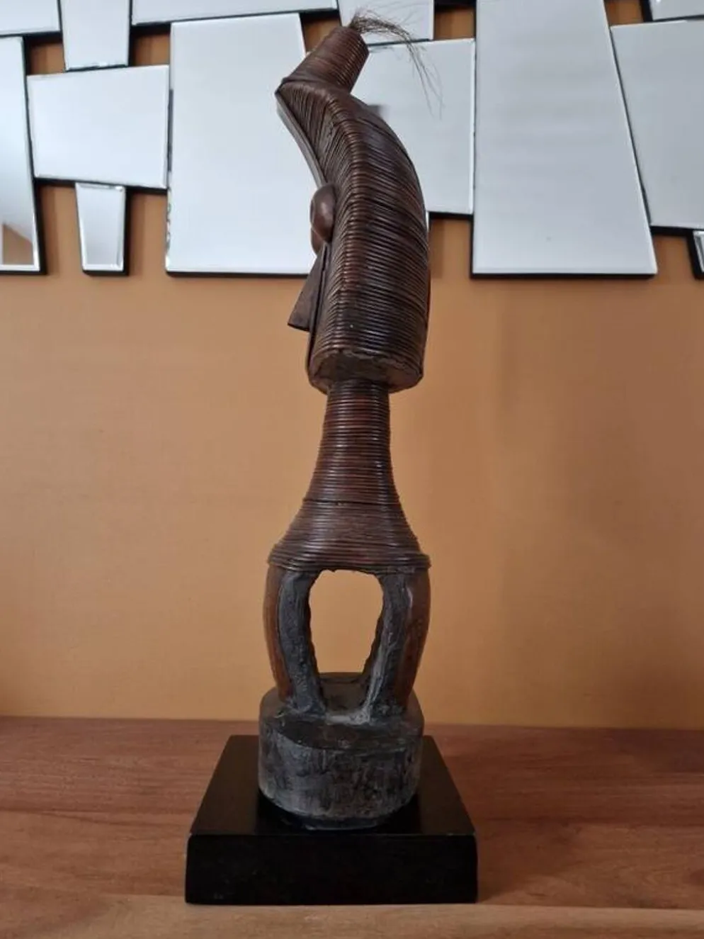 Bwété, figure de gardien reliquaire - Kota Mahongwé, Gabon - bois et cuivre