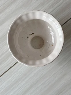 Cache-pot céramique blanche godronné