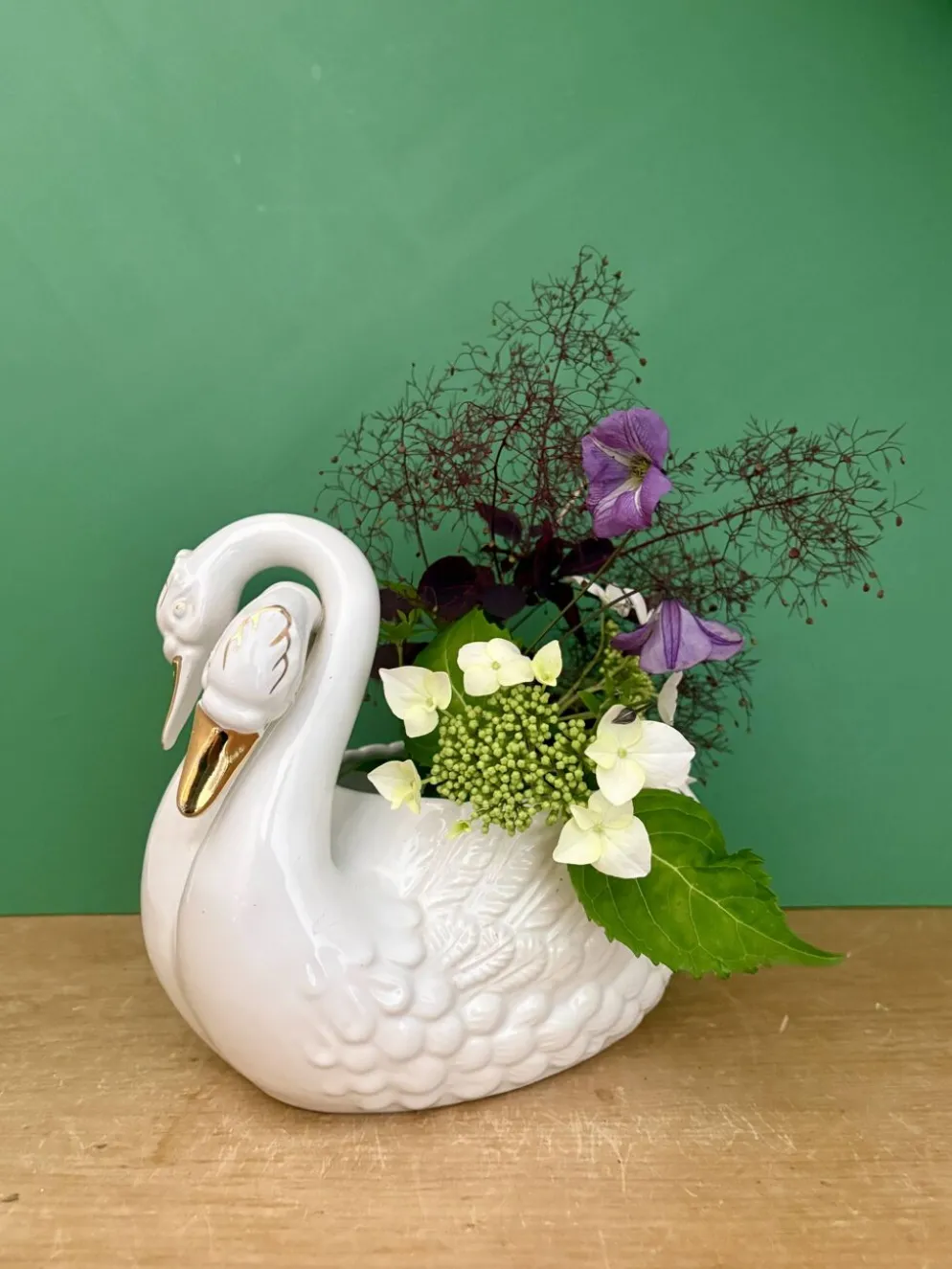 Cache pot cygne vintage en céramique