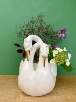 Cache pot cygne vintage en céramique