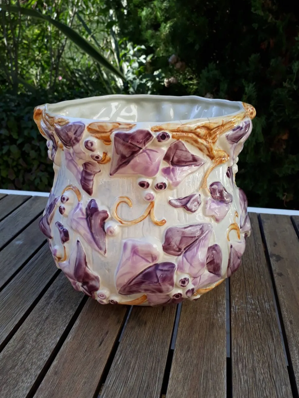 Cache-pot en faïence
