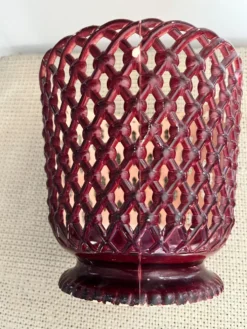 Cache pot en plastique