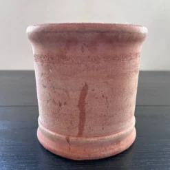 Cache pot en terre cuite