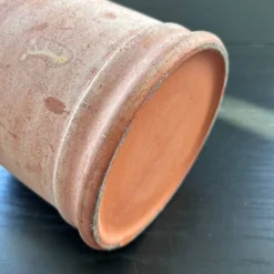 Cache pot en terre cuite