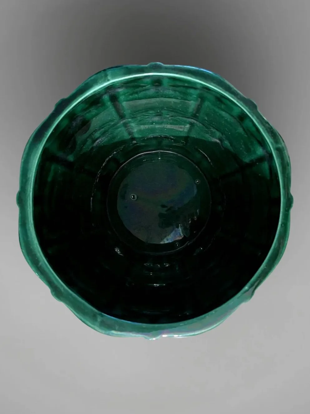 Cache-pot, jardinière Art Déco Saint-Clément signé Blanche Letalle en céramique émaillée vert malachite
