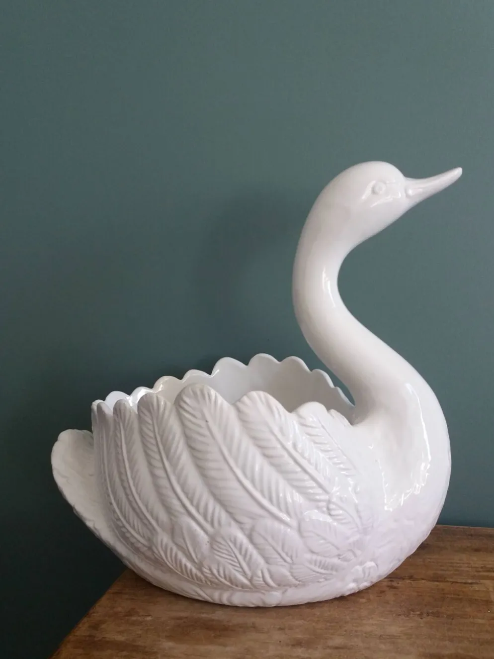 Cache pot jardinière cygne 34 cm