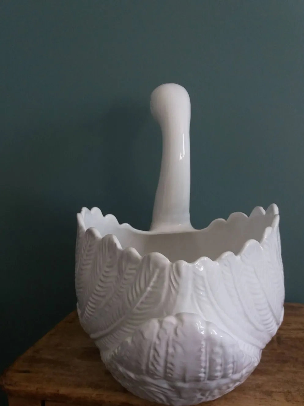 Cache pot jardinière cygne 34 cm