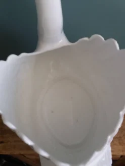 Cache pot jardinière cygne 34 cm