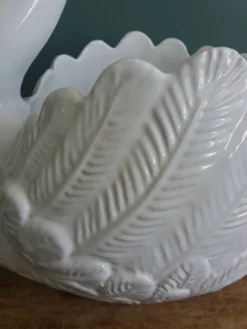 Cache pot jardinière cygne 34 cm