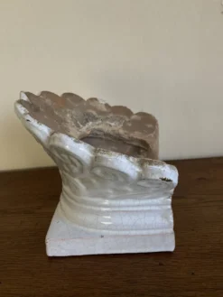 Cache pot néo classique mi-19e feuilles d'acanthe chapiteau en terre cuite