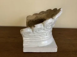 Cache pot néo classique mi-19e feuilles d'acanthe chapiteau en terre cuite