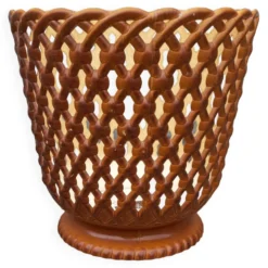 Cache pot 