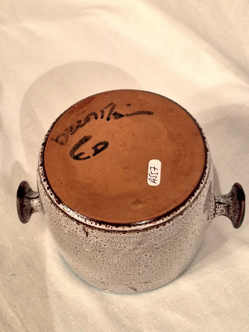 Cache-pot, Vase, Pot couvert, Vallauris motif « Aux Chardons » par E.Danie