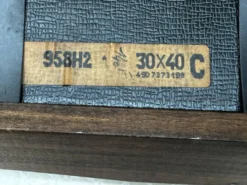 Cadre photo vintage Mid-Century en bois sculpté – 30 × 40 cm