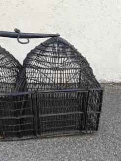 Cage double à oiseaux fer noir ancienne décoration campagne dômes ethnique