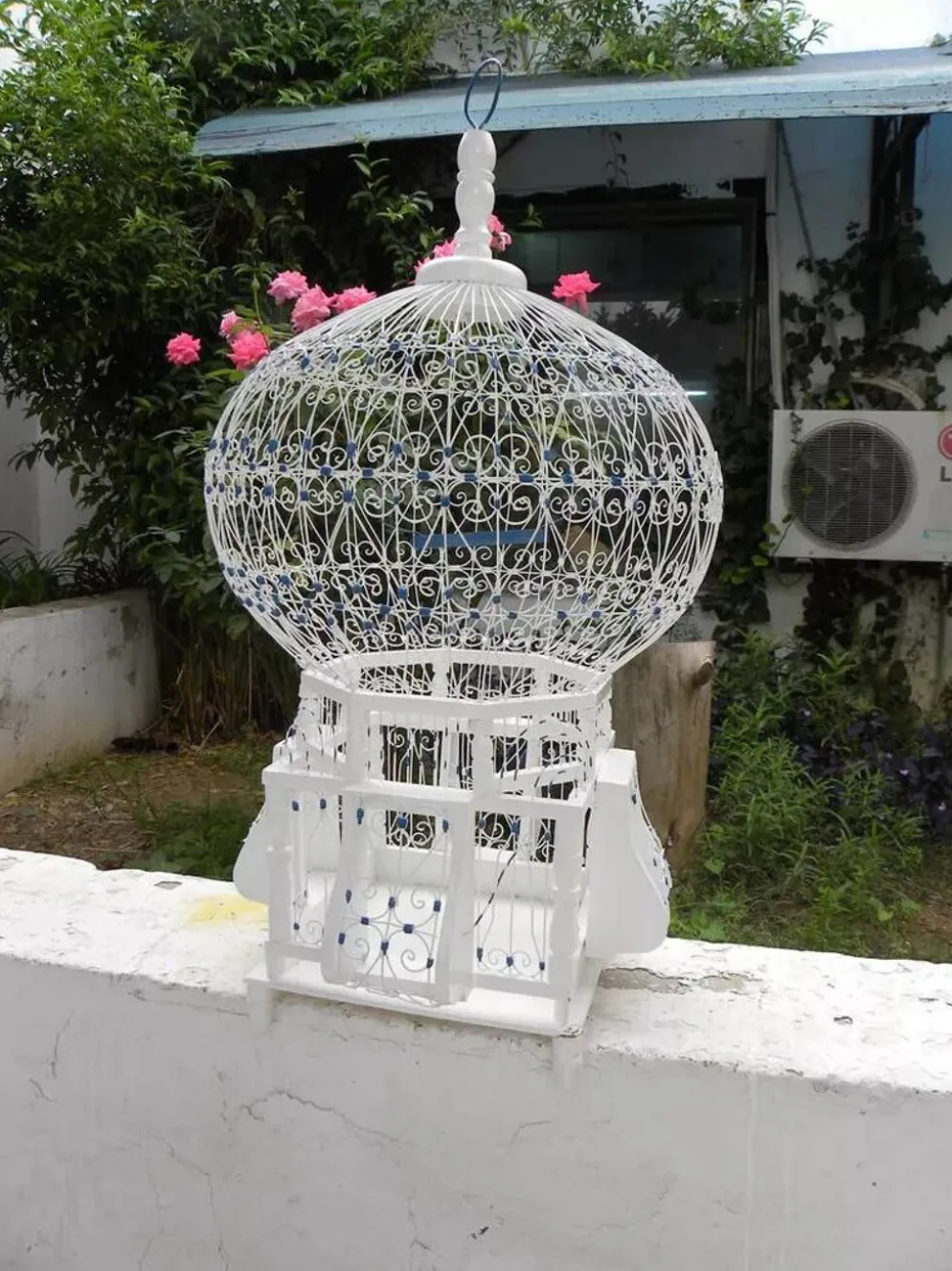 Cage à Oiseau en filigrane décorative ornementale charme méditerranéen