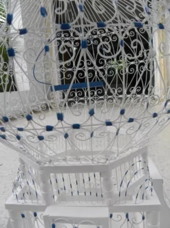 Cage à Oiseau en filigrane décorative ornementale charme méditerranéen