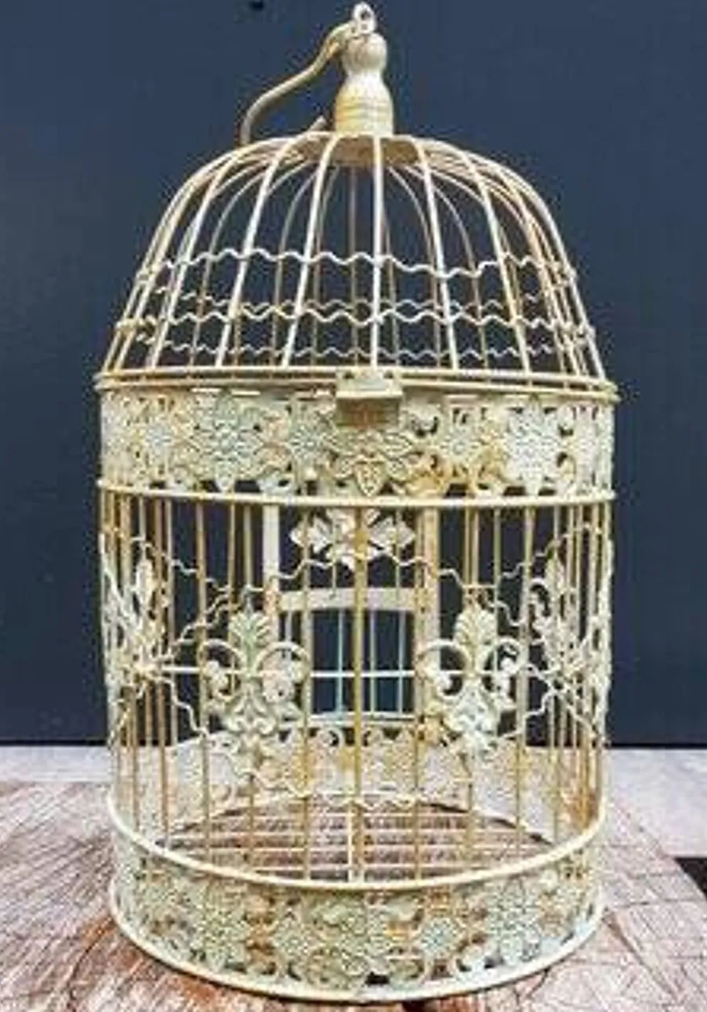 Cage à oiseaux classique en métal