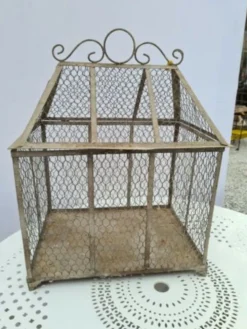 Cage à oiseaux en fer