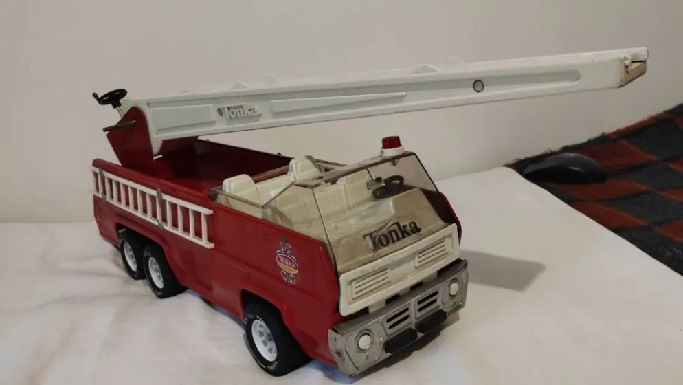Camion de pompier "tonka"
