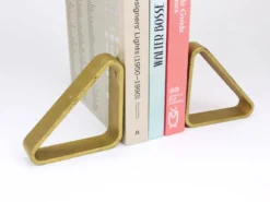 Carl Aubock III Paire de Serre-livres Triangulaires en Fer Doré 5443, Vienne/Autriche, Années 1970