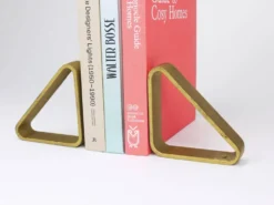 Carl Aubock III Paire de Serre-livres Triangulaires en Fer Doré 5443, Vienne/Autriche, Années 1970