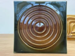 Carreaux en céramique au design unique / Tchécoslovaquie, années 1960, jamais utilisés, 23 pièces