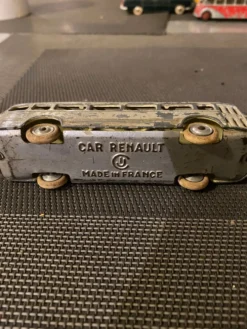 Car Renault CIJ