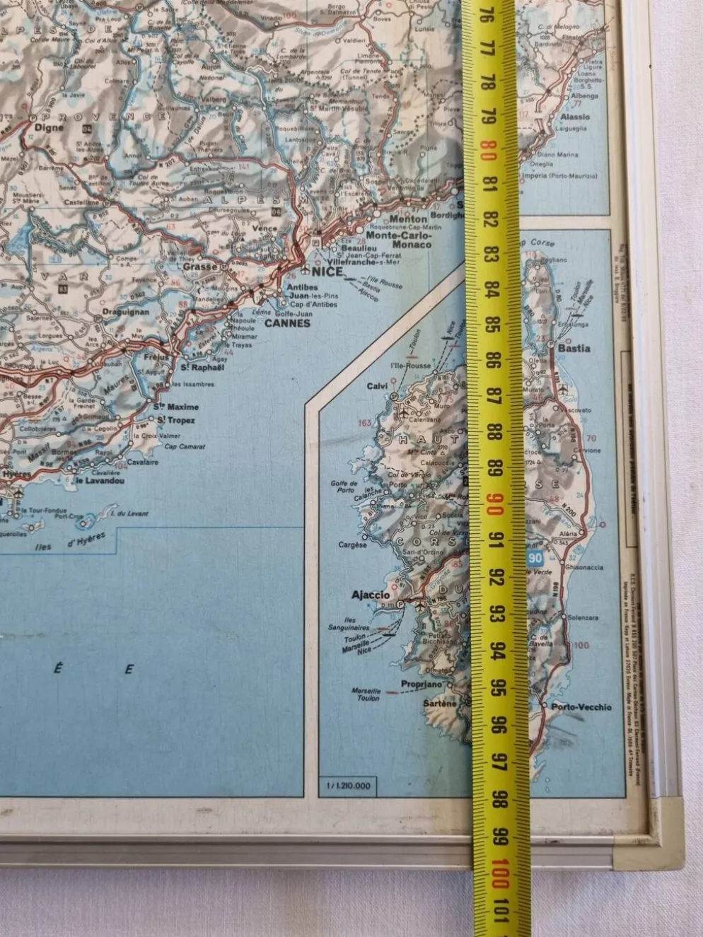 Carte routière "Michelin" vintage années 80 encadrée, 111 cm x 100 cm
