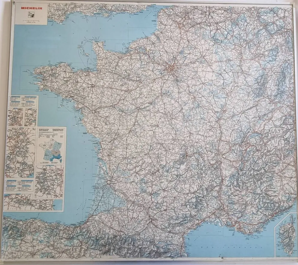 Carte routière "Michelin" vintage années 80 encadrée, 111 cm x 100 cm