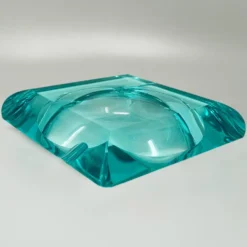 Cendrier aquamarine des années 1970 par Fontana Arte. Fabriqué en Italie.