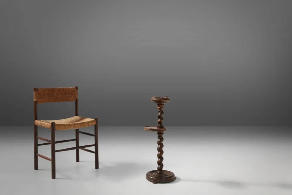 Cendrier Art Déco en chêne sur base tourné à la main, France, années 1930