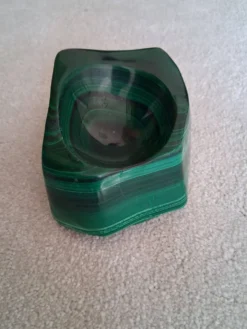 Cendrier en bloc de malachite solide vintage / Vide-Poche — Géométrique lourd de 1,34 kg