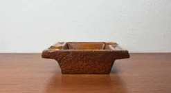 Cendrier en poterie vintage d'Allemagne de l'Ouest WGP Fat Lava, années 1970
