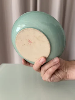Cendrier en poterie vintage – Émail aqua / vert céladon – Années 1970