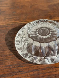 Cendrier en verre classique rosace D13