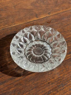 Cendrier en verre classique rosace D13