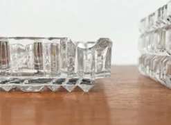 Cendrier en verre cristal empilable et boîte de style mid-century moderne de Julia, Pologne, années 1960, ensemble de 2.