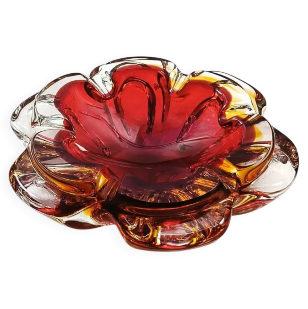 Cendrier en verre de Murano des années 1960.