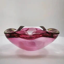 Cendrier en verre de Murano à uranium, créé par Flavio Poli pour Seguso, années 1960