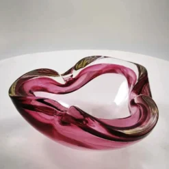 Cendrier en verre de Murano à uranium, créé par Flavio Poli pour Seguso, années 1960