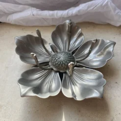 Cendrier fleur vintage pétales amovibles