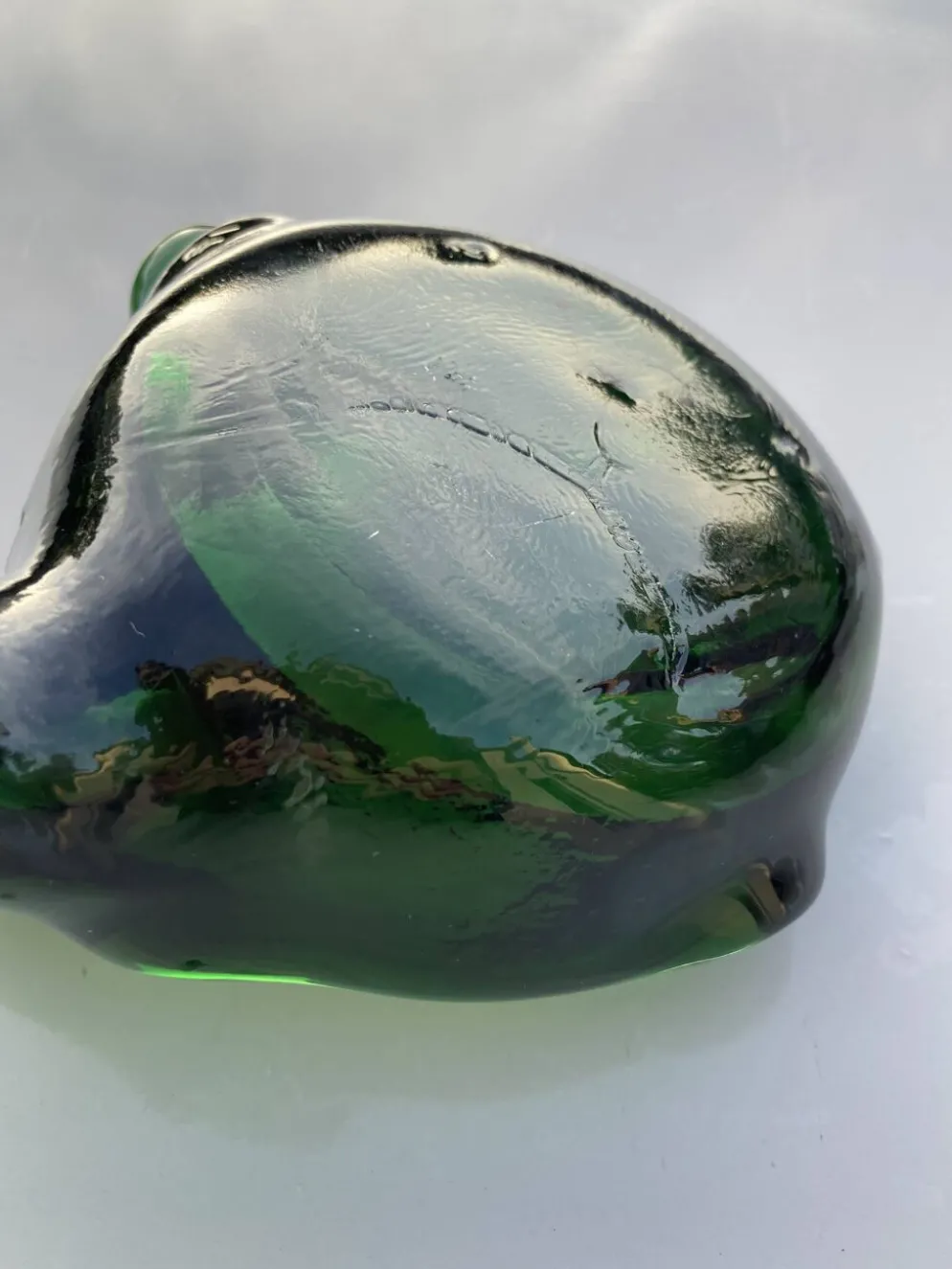 Cendrier sculptural en verre vert émeraude