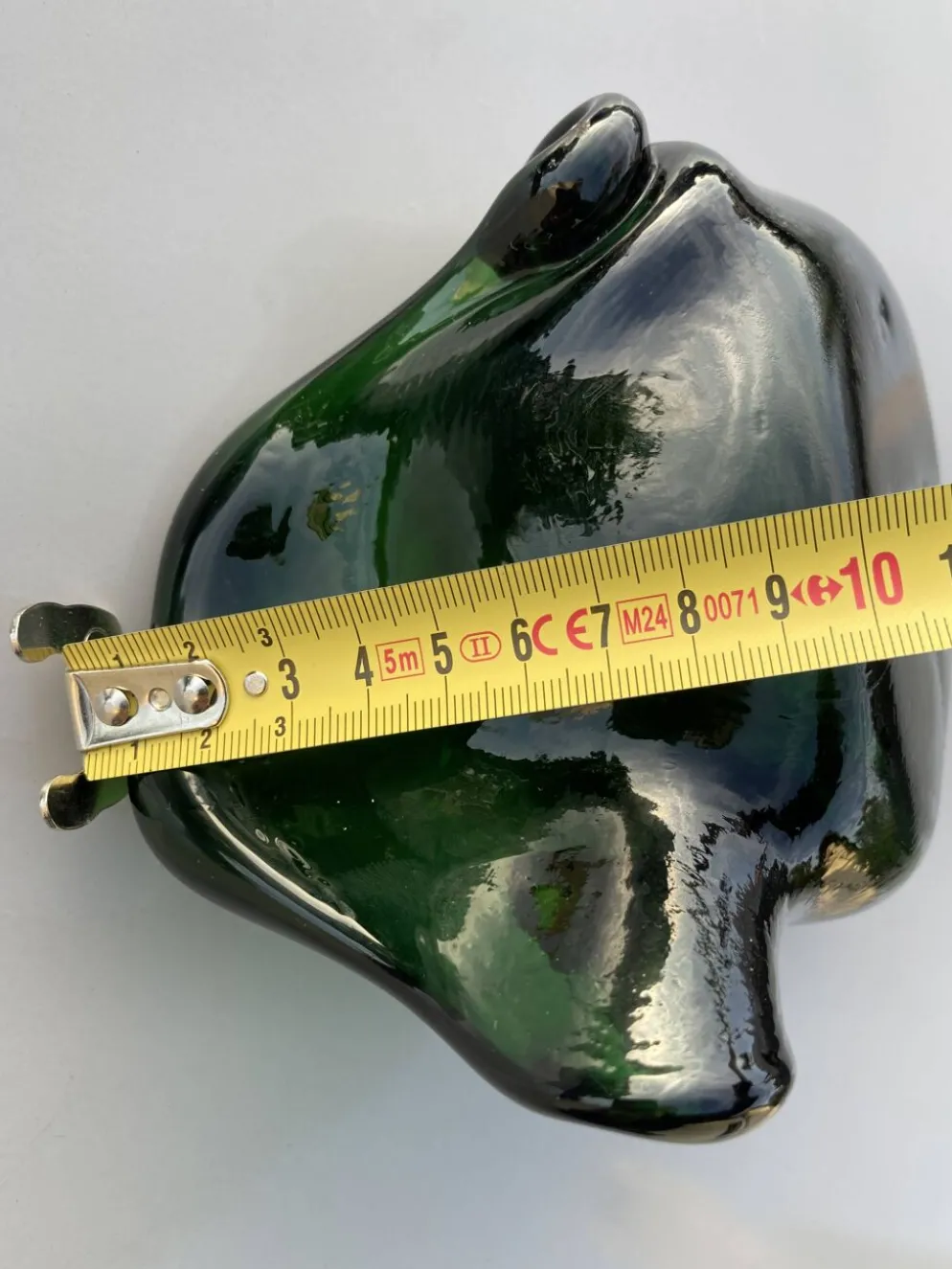 Cendrier sculptural en verre vert émeraude