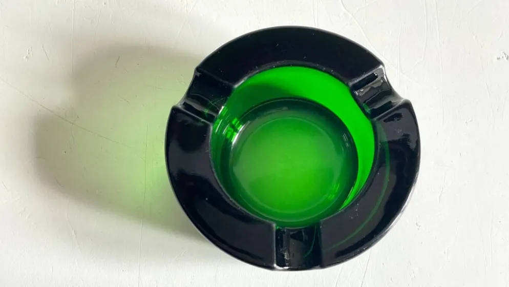 Cendrier verre vert vintage